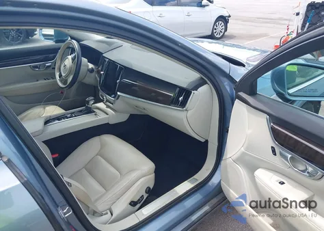 2017 Volvo S90 T5 Momentum из США, поврежденный, VIN YV1102AK3H1011333